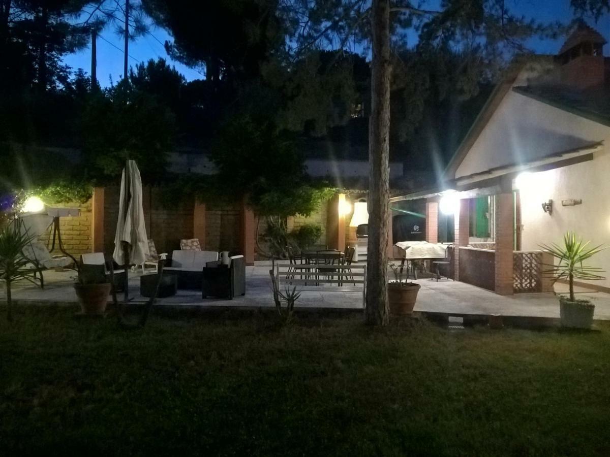 I Pini House Villa Magione Bagian luar foto